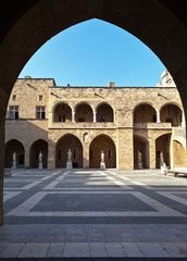 Fototapeta na wymiar Greece. The Medieval Old Town of Rhodes. The courtyard of the Palace of the Grand Masters