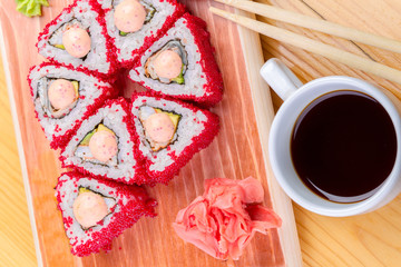 California roll, sushi