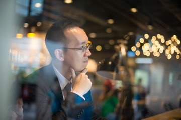asian business people on coffee