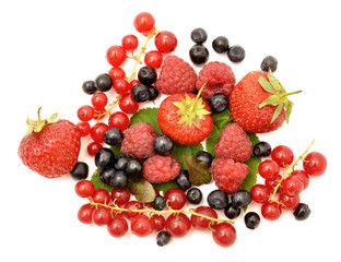 Obraz na płótnie Canvas Berries assorted: strawberry, blueberry, redcurrant, raspberry