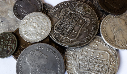 Antiche monete d'argento