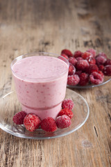 Smoothies of frozen raspberries and strawberries    .