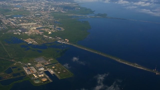 Aerial shot of Gandy Bridge crossing Tampa Bay, 4K