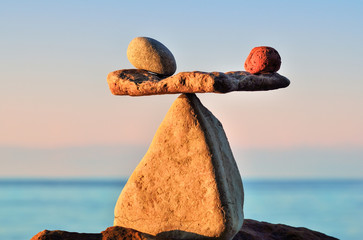 Well-balanced of stones - 94612950