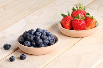 bowls of summer berry
