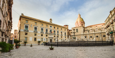Fototapeta na wymiar Palermo City in Sicily, Italy