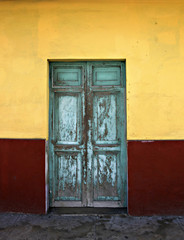 Old door, colorfull wools