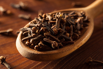 Raw Brown Organic Cloves