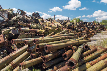 Cut scrap part of the Soviet military tanks.