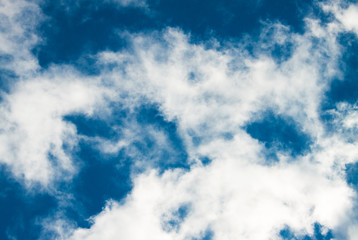 Obraz premium Blue sky with clouds