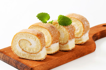 Cream cheese sponge roll