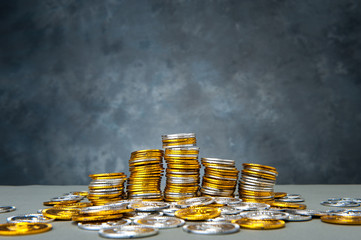 積み上げられた金貨