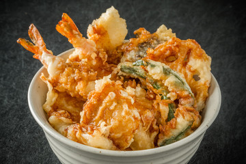できたてえび天丼　 
