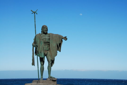 Statue en bronze du roi guanche Beneharo, Candelaria, Tenerife, &icirc;les Canaries