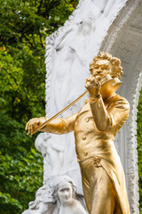 Obraz premium statue Johann Strauss son close up in Stadtpark