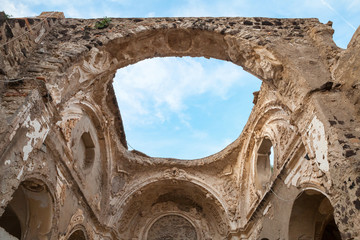 Ruined church without roof, Ischia, Italy - obrazy, fototapety, plakaty
