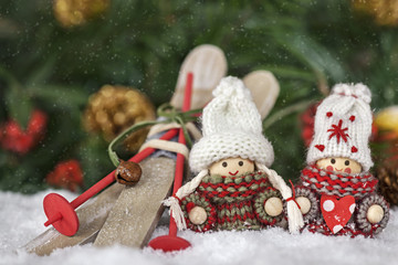 Weihnachtliche Wichtel im Schnee