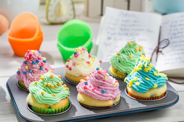 Preparation for sweet muffins with cream