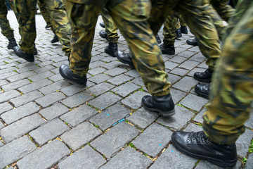 detail of march soldiers