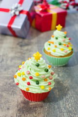 Christmas tree cupcakes and Christmas decoration