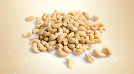 Natural raw cashew
