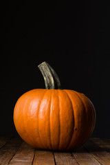 pumpa i lowkey belysning