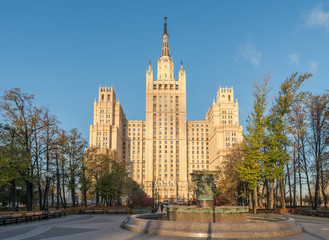 Москва, Россия. Сталинская высотка на Кудринской площади.