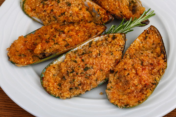 Baked mussels