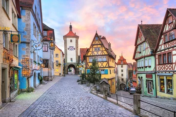 Fototapete Europäische Orte Bunte Fachwerkhäuser in Rothenburg ob der Tauber, Deutschland