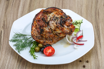 Roasted pork knee