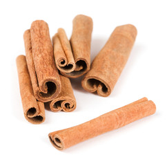 cinnamon sticks isolated on white background