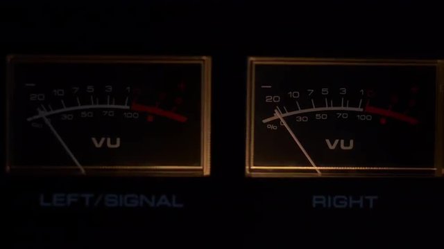 Sound vu meters overloading then turned off