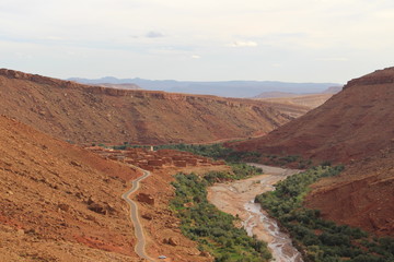 Vistas sobre el valle de Ounila. Marruecos