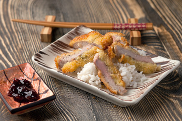 Fried pork in batter with rice