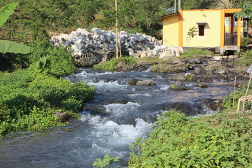 sumber maron river