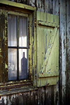 Hut and bottle