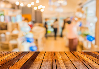 Coffee shop blur background with bokeh image.
