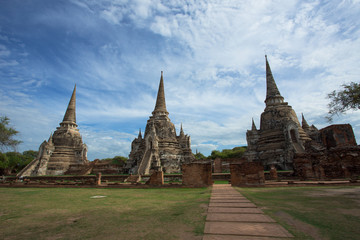 Fototapeta premium Wat (temple) Phra Si Sanphet was built over 600 years ago. The temple is on the site of the old Royal Palace in Thailand's ancient capital of Ayutthaya.