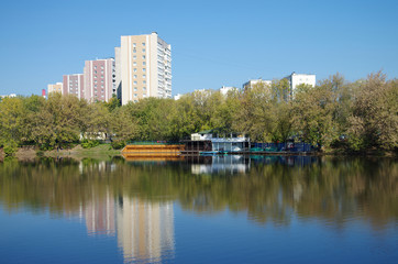 Fototapeta premium MOSCOW, RUSSIA - September 23, 2015: Housing estate in Izmaylovo