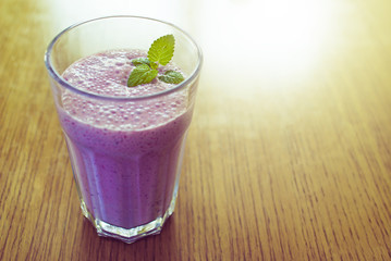 Himbeer Joghurtdrink mit Minze