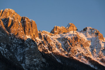 Tramonto su Cima 12
