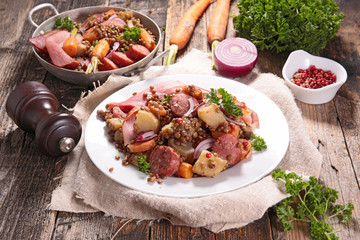 lentils with vegetable and meats