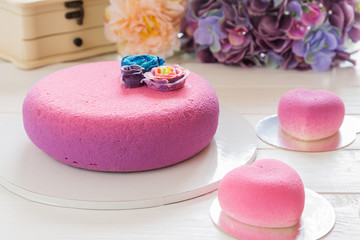 Romantic pink modern cake
