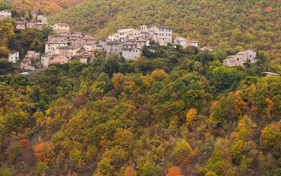 Piccolo villaggio della Valnerina, Umbria