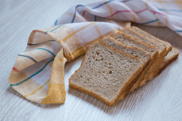Fresh toast with cereals