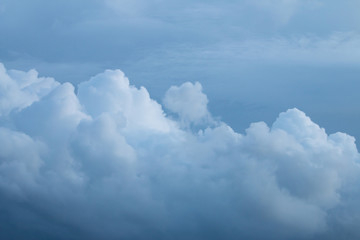clouds on sky in the evening