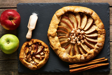 Apple galette