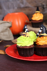 Halloween cupcakes on plate on the table