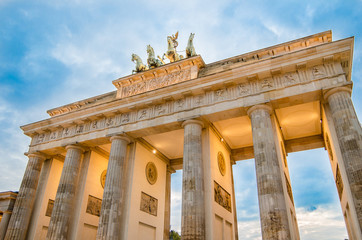 Naklejka premium Brandenburg Gate in the evening