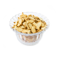 Saltine crackers in glass bowl